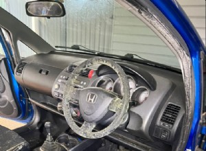 Устраните запах сигарет в вашем автомобиле с помощью озоновой технологии 