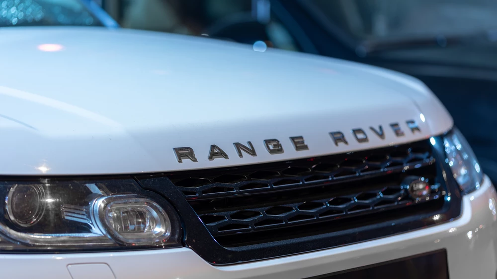 Научитесь готовить свой Land Rover к зиме:повысьте безопасность, производительность и долговечность 