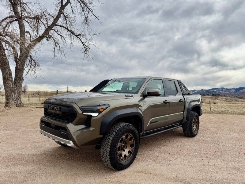 Почему Toyota Tacoma TRD 2026 года затмевает Trailhunter:5 ключевых преимуществ 