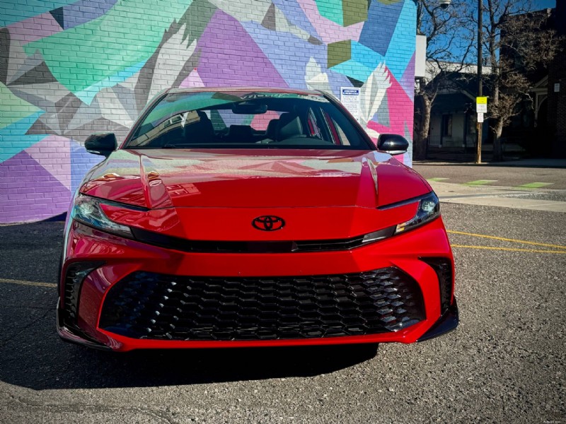 Toyota Camry Nightshade 2026 года:семейный седан Premier