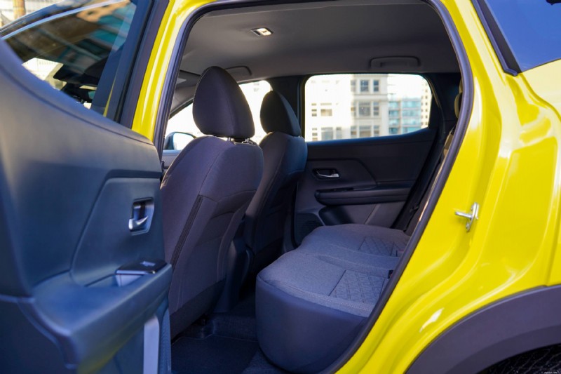 Chevrolet Trax 2026 против Nissan Kicks:беспристрастное и углубленное сравнение двух компактных внедорожников 