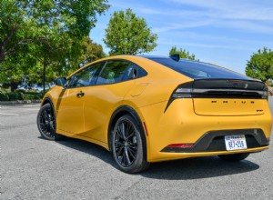 Toyota представляет Prius 2026 года:свежий дизайн, варианты цвета и непревзойденная топливная экономичность 