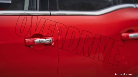Mahindra Scorpio-N 2022 Z8L Бензин — 6-ступенчатая механическая коробка передач, элегантный внешний вид 