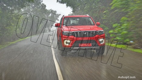 Mahindra Scorpio-N 2022 Z8L Бензин — 6-ступенчатая механическая коробка передач, элегантный внешний вид 
