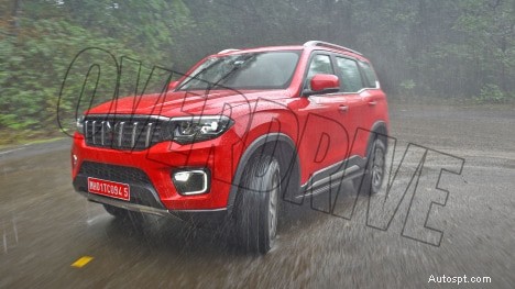 Mahindra Scorpio-N 2022 Z8L Бензин — 6-ступенчатая механическая коробка передач, элегантный внешний вид 