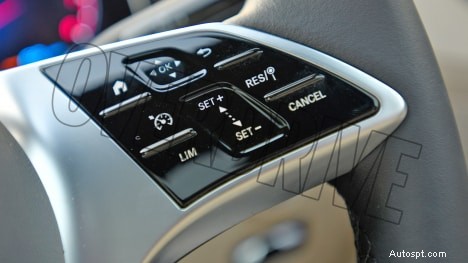 Интерьер Mercedes‑Benz C‑Class C200 2022 года — роскошь, комфорт и ультрасовременный дизайн 