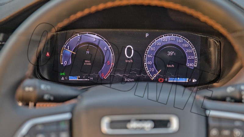Внутри Jeep Meridian Limited 2022 года:роскошь и комфорт 