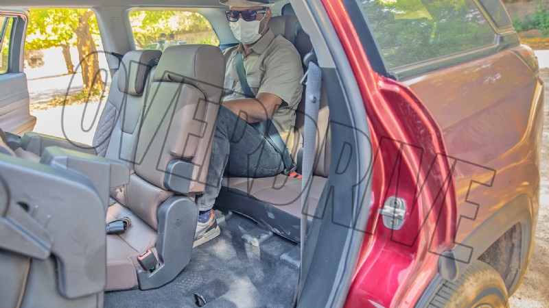 Внутри Jeep Meridian Limited 2022 года:роскошь и комфорт 