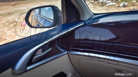 Kia Carens Luxury Plus 2022 года — 7-местный, двигатель 1,5 л, салон с 6-ступенчатой автоматической коробкой передач 