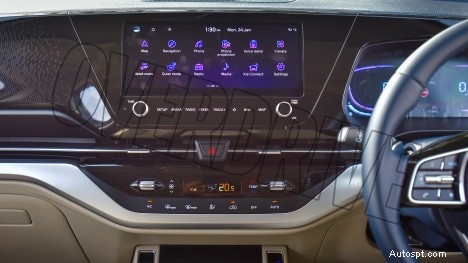 Kia Carens Luxury Plus 2022 года — 7-местный, двигатель 1,5 л, салон с 6-ступенчатой автоматической коробкой передач 