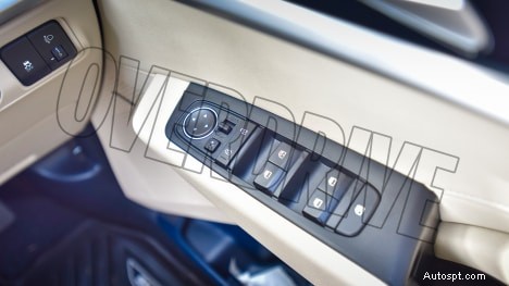 Kia Carens Luxury Plus 2022 года — 7-местный, двигатель 1,5 л, салон с 6-ступенчатой автоматической коробкой передач 