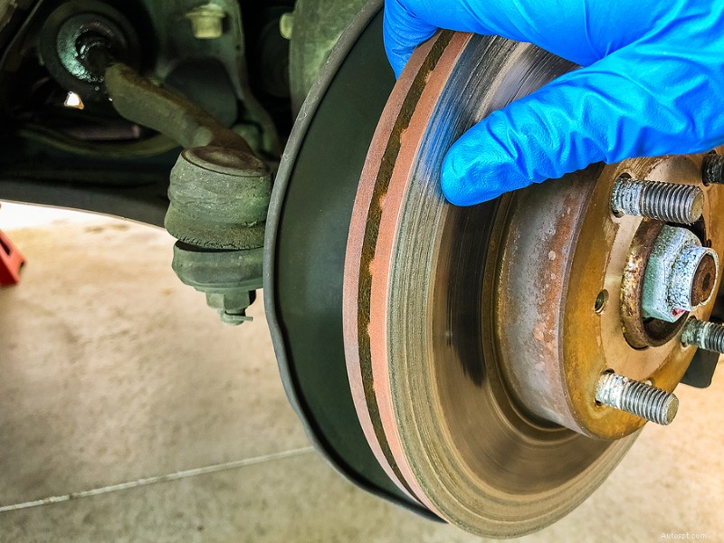 Northeast Auto Service – проверенные специалисты по тормозам и уходу за автомобилем 