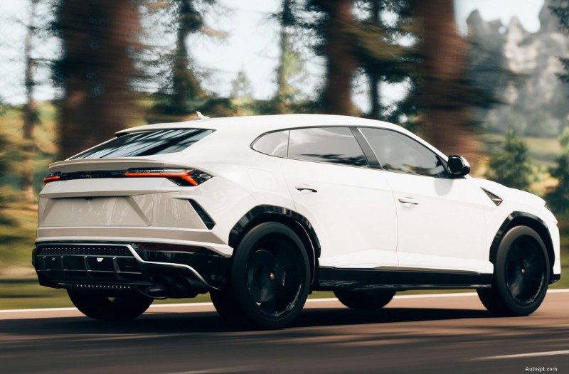 Европейский тренер Отто работает – Premier Care Luxury Car Care в Санта-Монике для Rolls Royce, Bentley, Lamborghini и Aston Martin 
