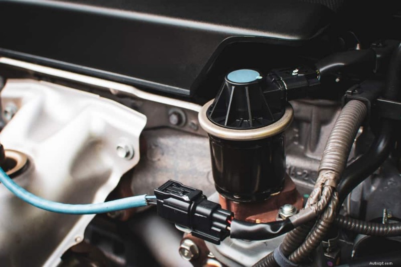 Индикатор Jeep Check Engine:что это значит, распространенные причины и быстрые решения 