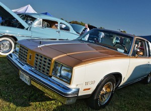 Какой автомобиль был самым продаваемым, когда вы впервые начали водить машину? 