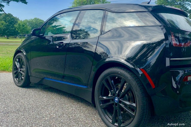 Обзор BMW i3s:электрификация и роскошь на дороге 