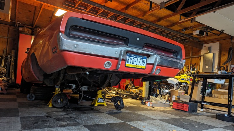 Преобразование Dodge Charger 1969 года:успешная модернизация 4-рычажной задней подвески Heidts 