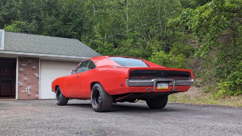 Возрождение классики:преображение моего Dodge Charger 1969 года с помощью промышленной окраски 