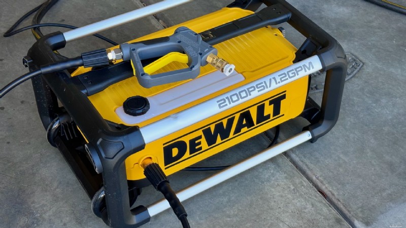 Обзор электрической мойки высокого давления DeWalt 2100psi – производительность, надежность и ценность 