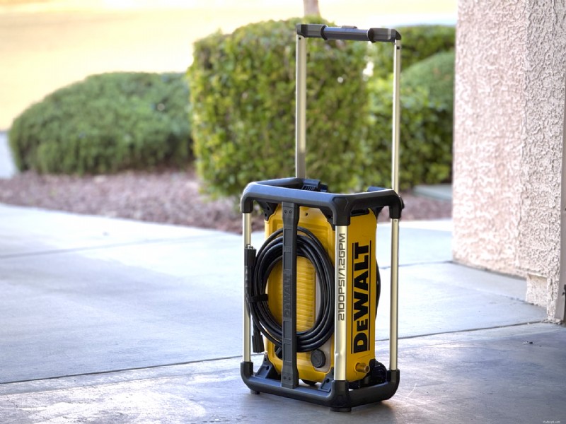 Обзор электрической мойки высокого давления DeWalt 2100psi – производительность, надежность и ценность 