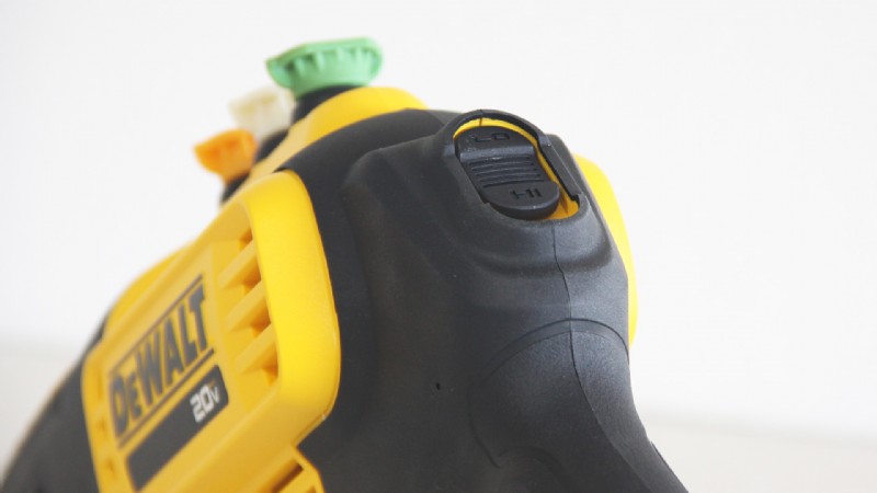 Обзор беспроводного электроочистителя DeWalt 20V MAX:давление 550 фунтов на квадратный дюйм для безупречной очистки 