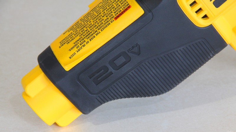 Обзор беспроводного электроочистителя DeWalt 20V MAX:давление 550 фунтов на квадратный дюйм для безупречной очистки 