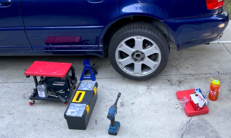 Master Brake Caliper Wind-Back:пошаговое руководство 