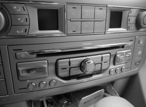 3 удивительных способа разряжать автомобильный аккумулятор незаметно 